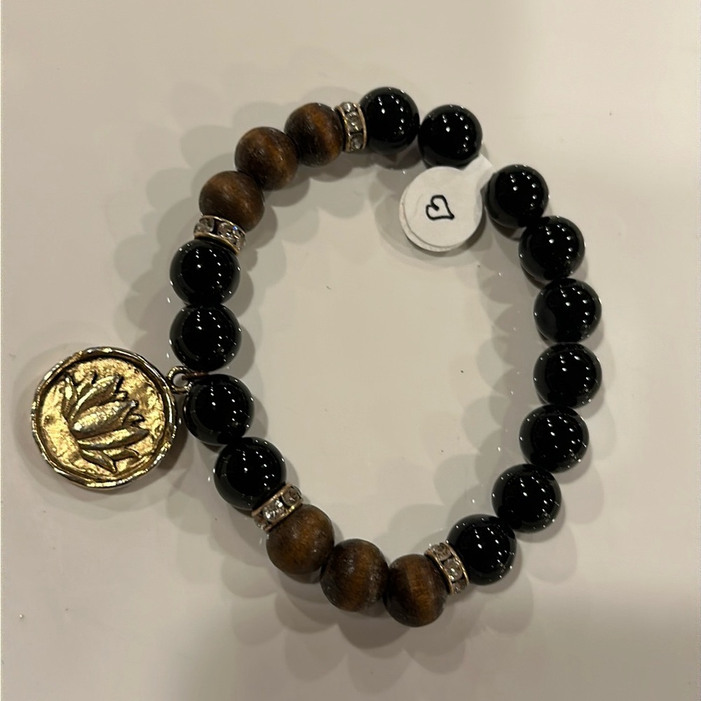 Beautiful stretchy handmade artisan bracelet with authentic gemstones.